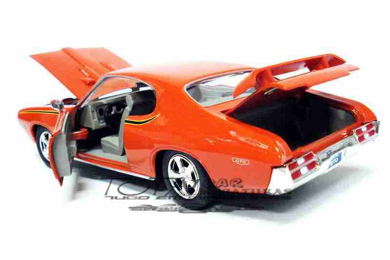 pontiac_gto_judge_1969_4